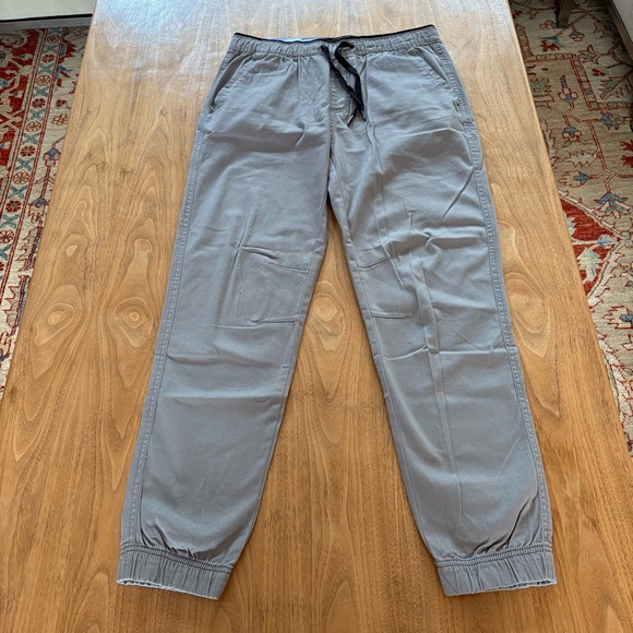 Plugg Other - NWT Plugg Men's Gray Joggers with Drawstring size M